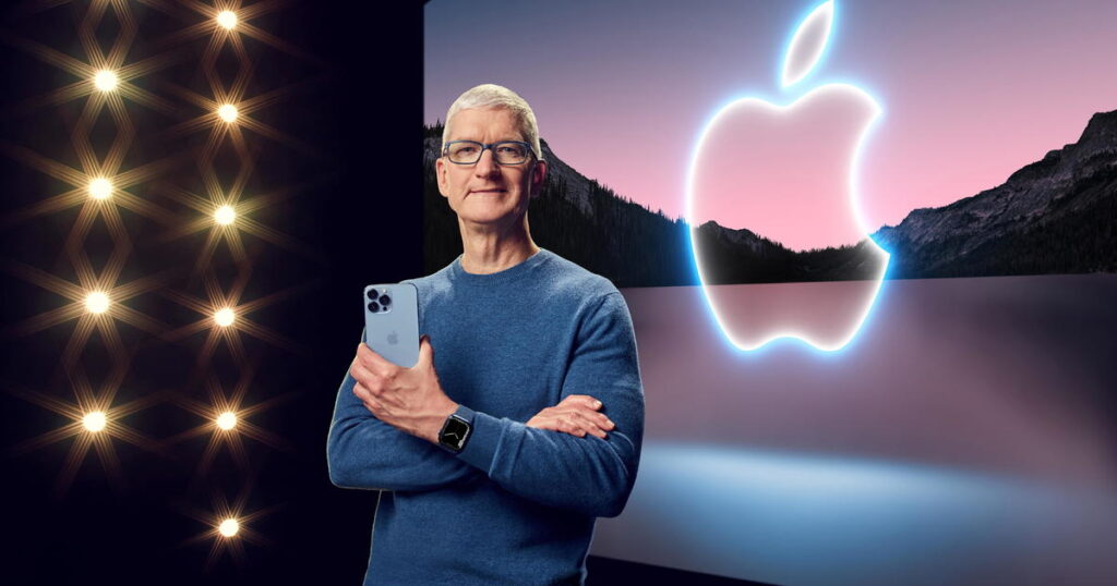 Apple becomes first U.S. company to reach a market value of $3 trillion – CBS News