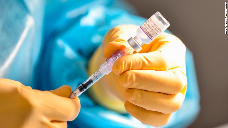 Italia se suma a los países de Europa que han ordenado la vacunación obligatoria para combatir la ola de ómicron