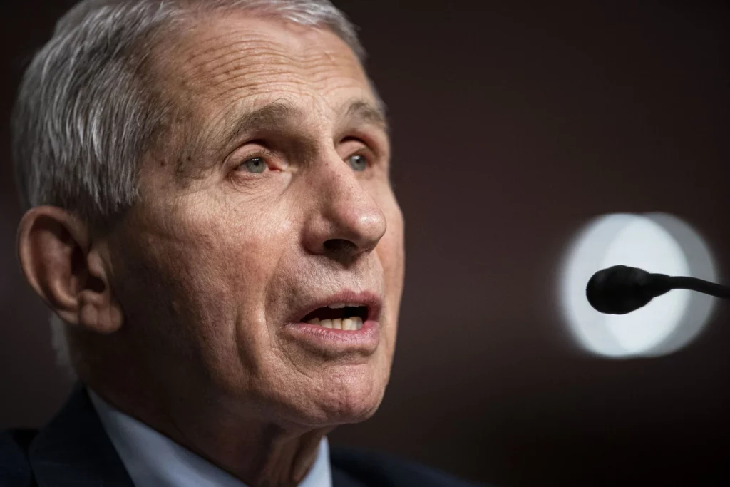 Covid-19 live updates: Omicron will infect ‘just about everybody,’ Fauci says