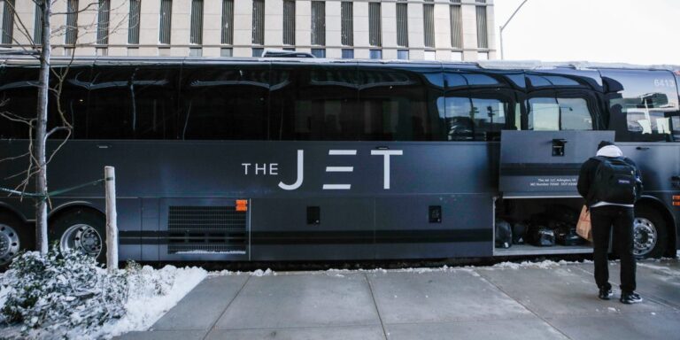 Photos: I Tried a Luxury Bus Startup for $99 From NYC to Washington DC