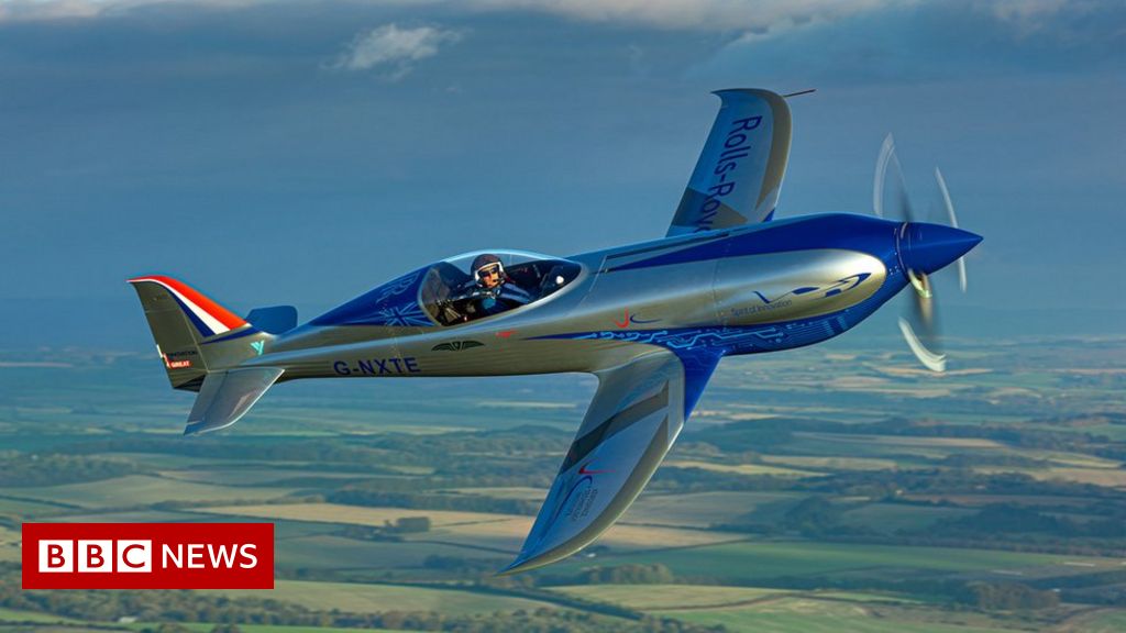 Rolls-Royce all-electric aircraft breaks world records – BBC News