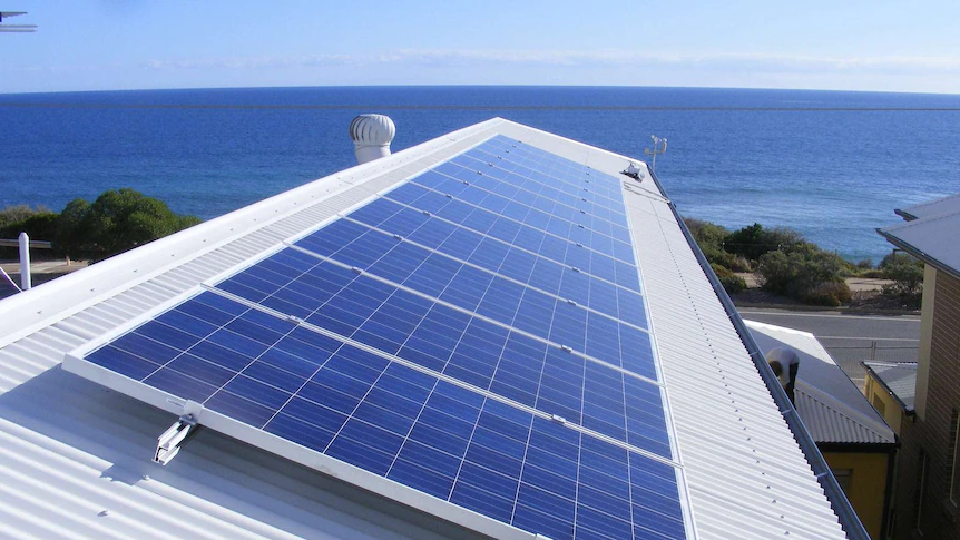 Australian demand for solar goes through the roof, smashing records