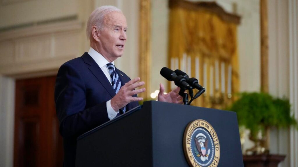 Biden Announces New Sanctions On Russian Banks And Tech Imports Following Ukraine Invasion