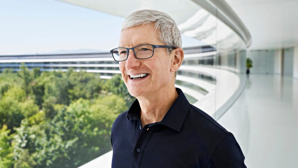 Apple CEO Tim Cook Says Technology Can Change the World for Better in Open Letter