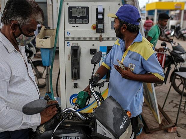 Petrol, diesel prices set to rise Rs 15-22 per litre from next week | Business Standard News