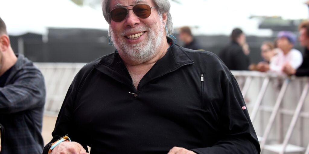 Apple co-founder Steve Wozniak believes Bitcoin is ‘pure-gold mathematics,’ but other cryptocurrencies and NFTs may be ‘rip-offs’ | Fortune
