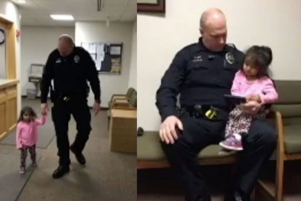 Policial viraliza nas redes após cuidar de criança de 2 anos enquanto pai depõe em audiência: veja – Pais