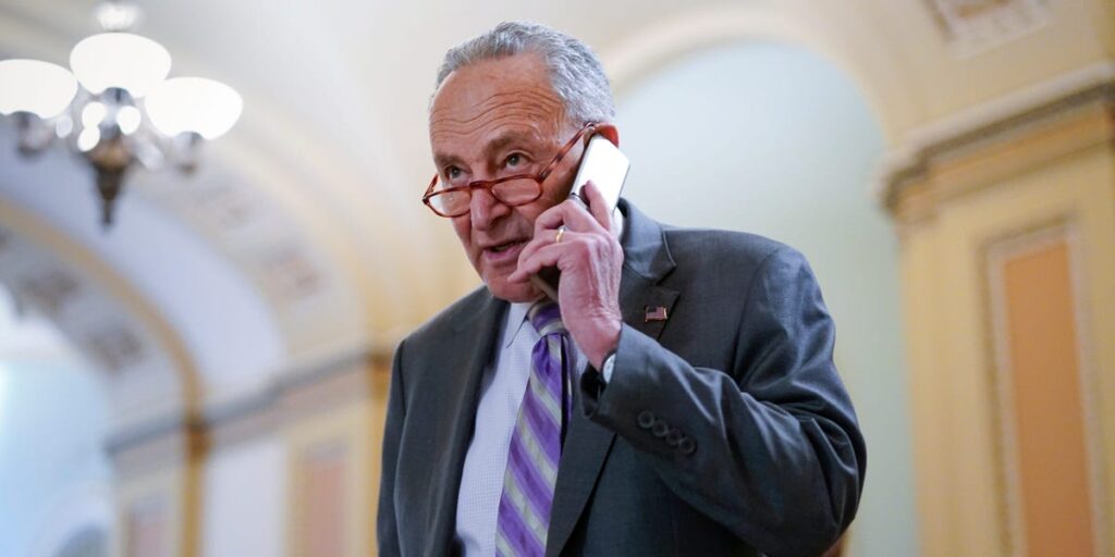Schumer and Wyden Bash Koch for ‘Continuing to Do Business’ in Russia