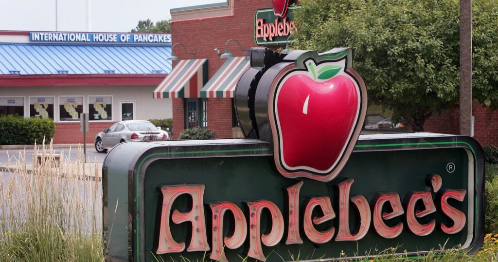 Applebee’s exec says high gas prices could help them cut wages. Now the restaurant faces a backlash. – CBS News